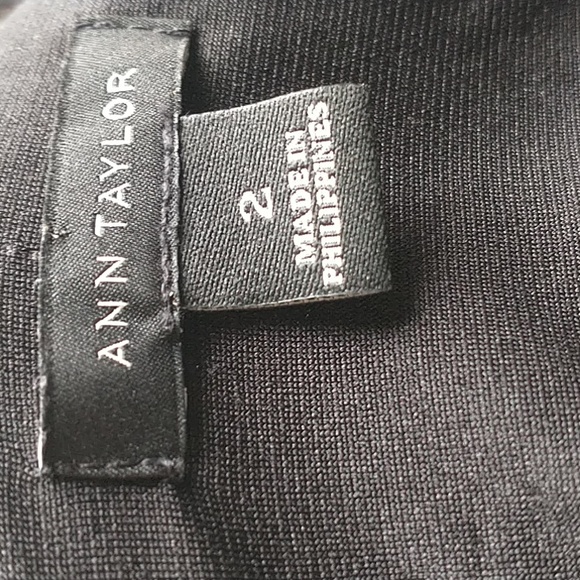 Black and White Sleeveless Dress - Picture 7 of 8